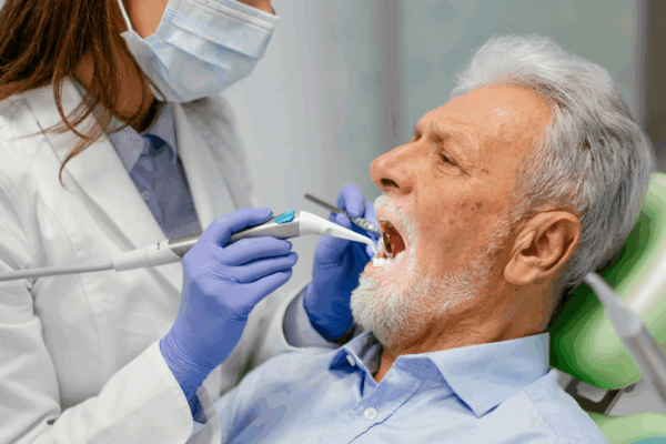 How to Find a Dentist for Seniors