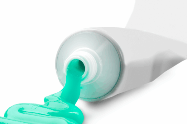 The Science Behind Toothpaste Ingredients