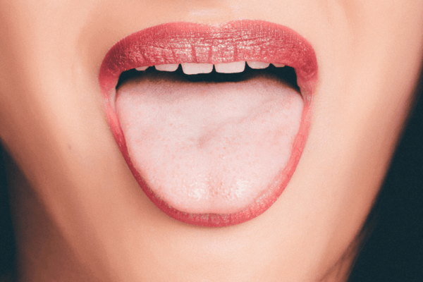 How to Manage Dry Mouth Naturally